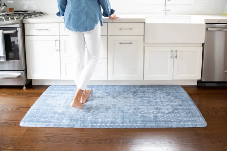 Comment nettoyer un tapis de cuisine ?