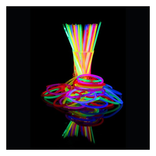 Pack UV FLOOR de cent bâtons lumineux avec cent connecteurs fournis